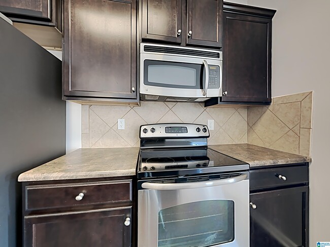 Building Photo - 12602 Downing Dr