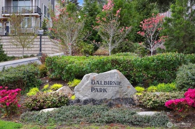 Building Photo - 6633 NE 188th Ct