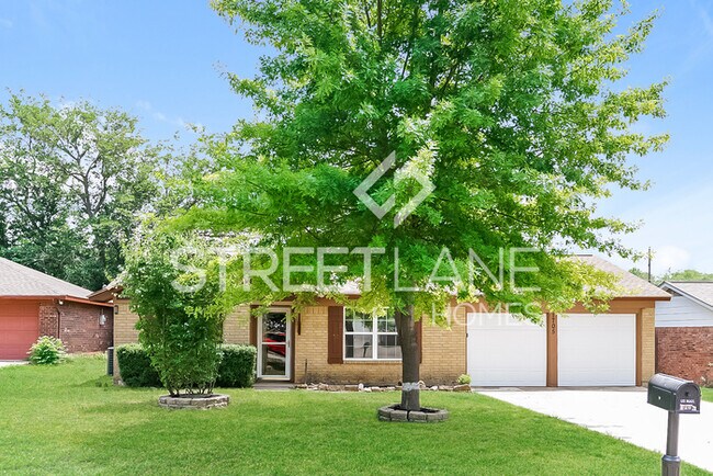 Foto del edificio - Charming 3 Bedroom in Cleburne!