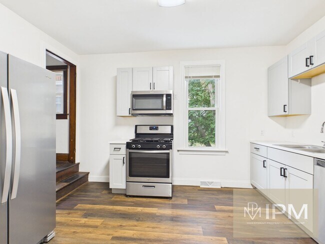 Foto del edificio - Hurry! 3 Bedroom 1.5 Bath Home in Dallastown Schools!