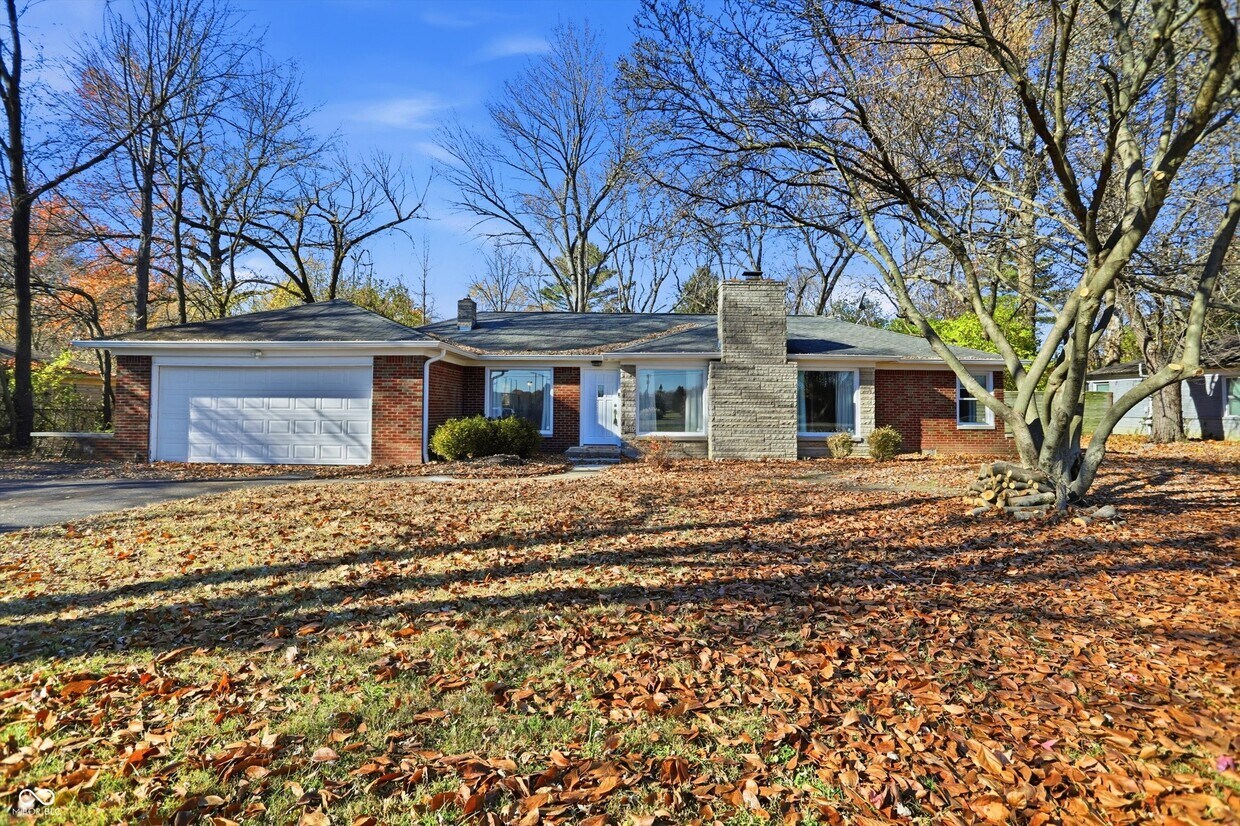 Primary Photo - 7026 Spring Mill Rd