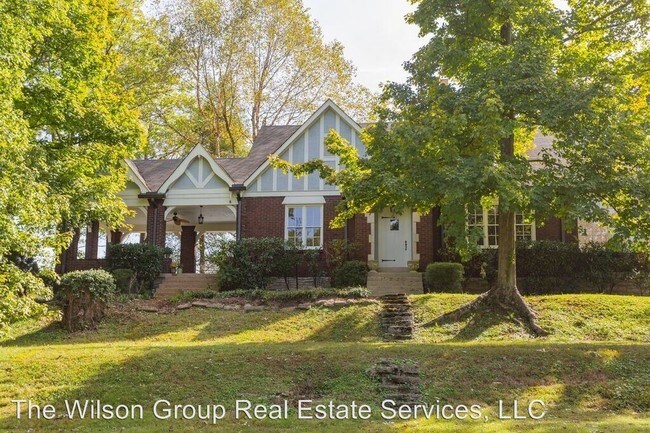 Foto del edificio - 4 br, 2 bath House - 4204 Granny White Pk