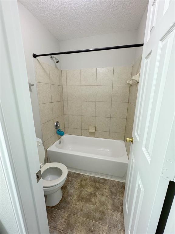 Building Photo - 12526 Greensbrook Forest Dr