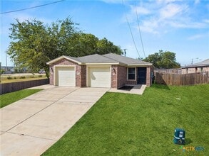 Building Photo - 2204 Indian Trail