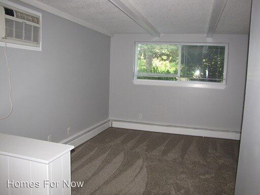 Foto principal - 8806 Old Cedar Ave S