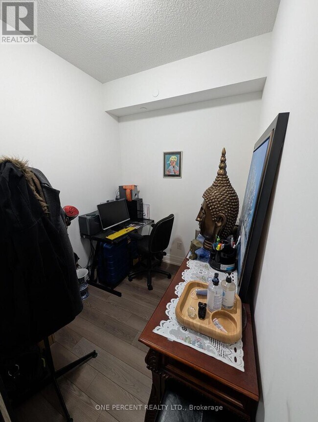 Photo du bâtiment - 3121 Sheppard Ave E