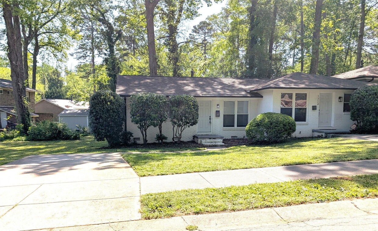 Foto principal - 1711 Herrin Ave