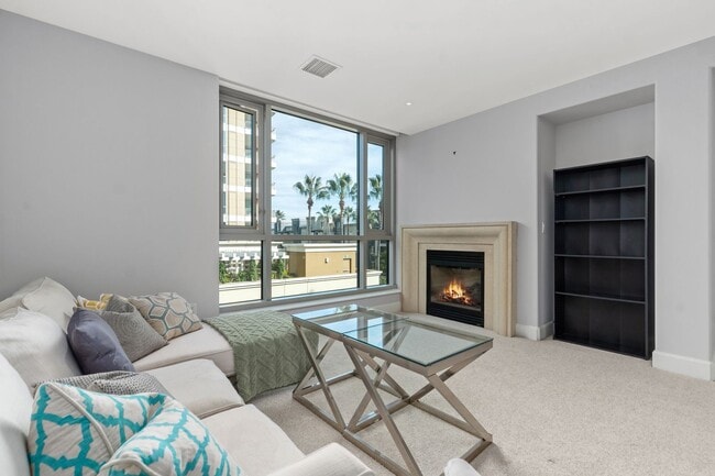 Building Photo - Spacious Irvine Financial District Condo with Full Service Amenities