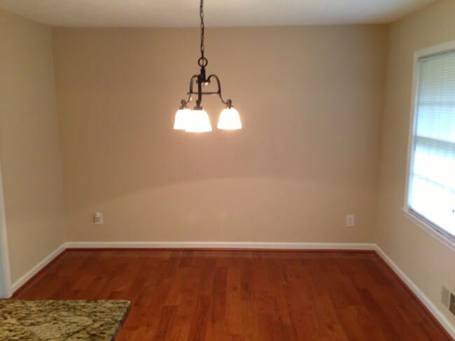 Building Photo - 518 Barbashela Cir