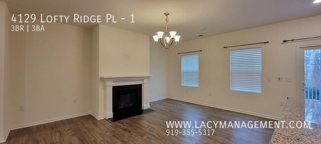 Foto del edificio - 4129 Lofty Ridge Pl