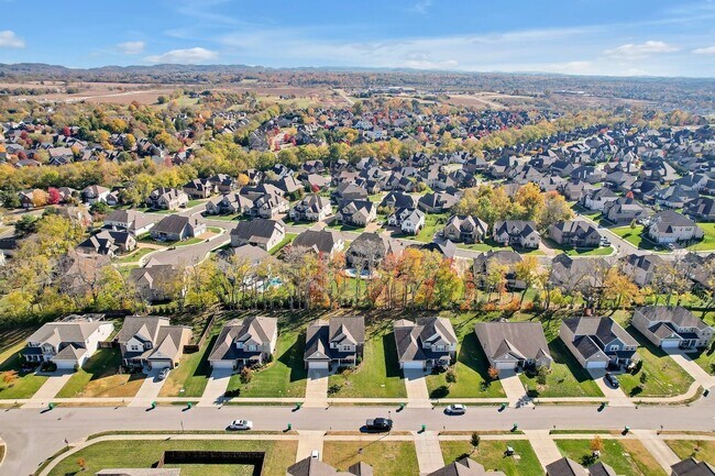 Building Photo - Sparkling clean 4 bedroom home in Spring H...