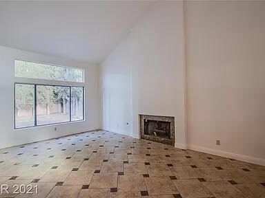 Building Photo - 3160 Waterview Dr