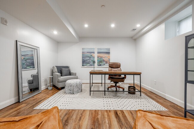 Foto del edificio - 884 Adams St