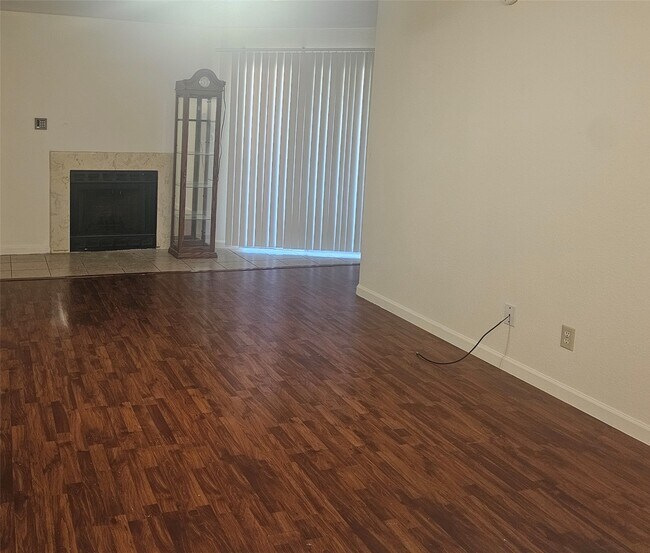 Foto del edificio - 10689 Braes Bend Dr