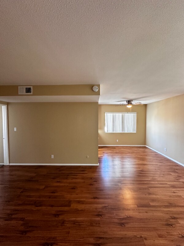 Building Photo - 338 S Arroyo Dr