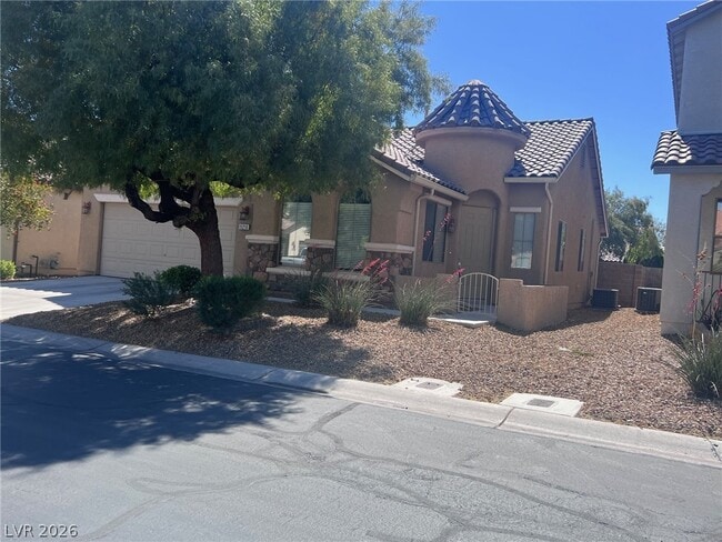 Building Photo - 11216 Campanile St