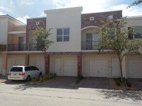 Building Photo - 10440 SW Stephanie Way