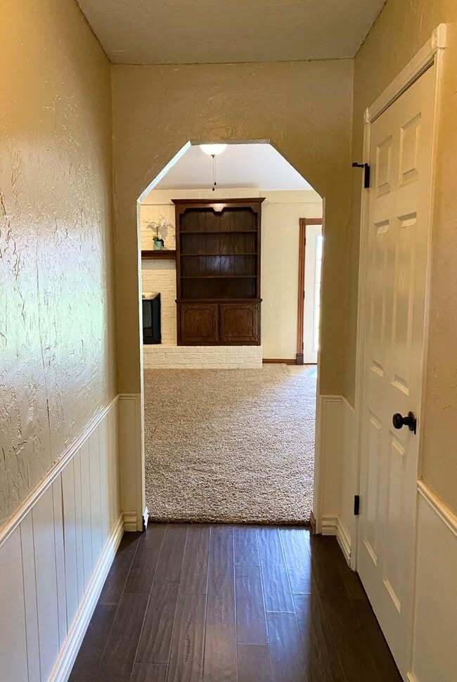 Building Photo - Great 3 bed/2 bath Home in Moore!  Availab...