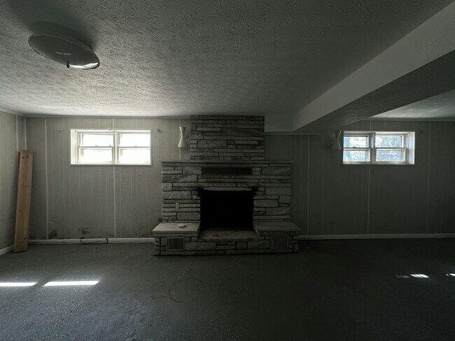 Foto del edificio - 1439 Wolfe Ln
