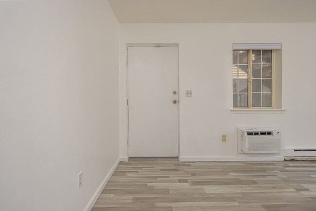 Foto del edificio - 506 Fox Run Ln