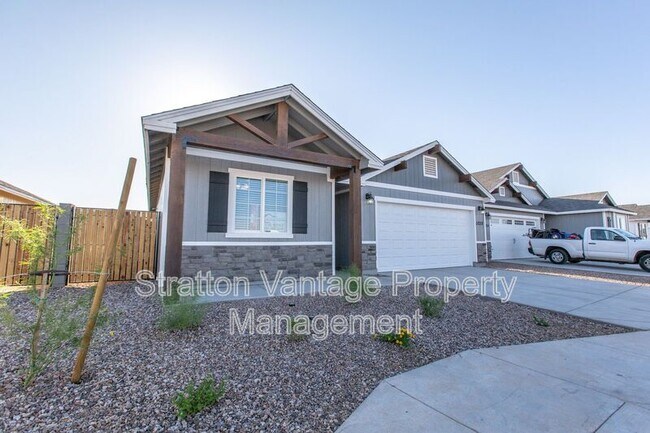 Building Photo - 5122 S 23rd Dr