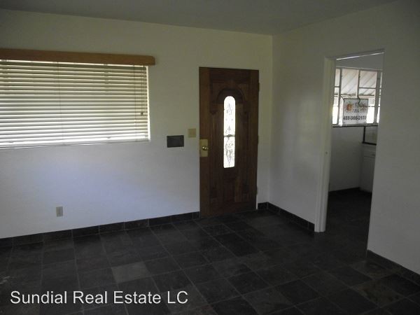 Building Photo - 2 br, 1 bath House - 1725 S. Sierra Vista Dr.