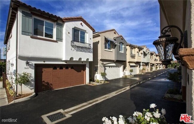 Foto del edificio - 4 br, 2.5 bath House - 7608 Courage Street
