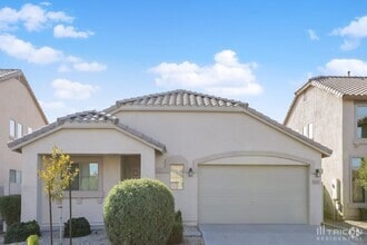 Building Photo - 44181 W Lindgren Dr