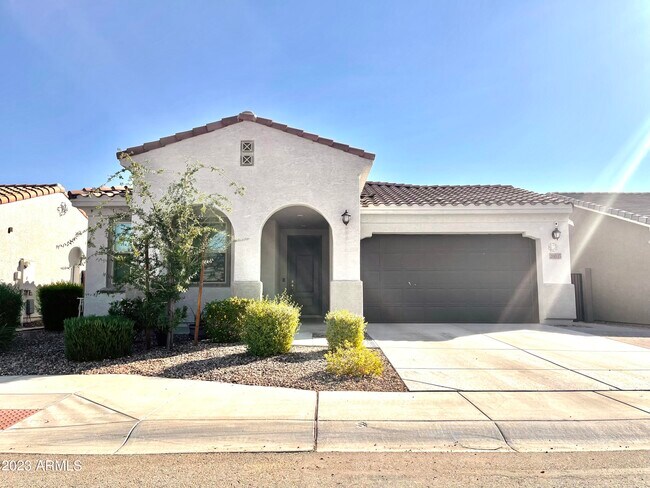 Foto del edificio - 20835 N 40th Dr