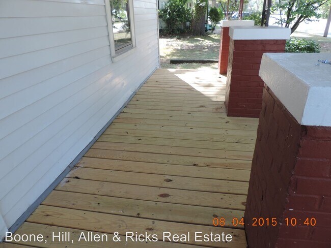 Foto del edificio - 3 br, 1 bath House - 1221 Cokey Road