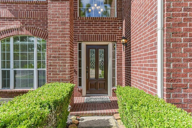 Building Photo - 11502 Bay Ledge Dr