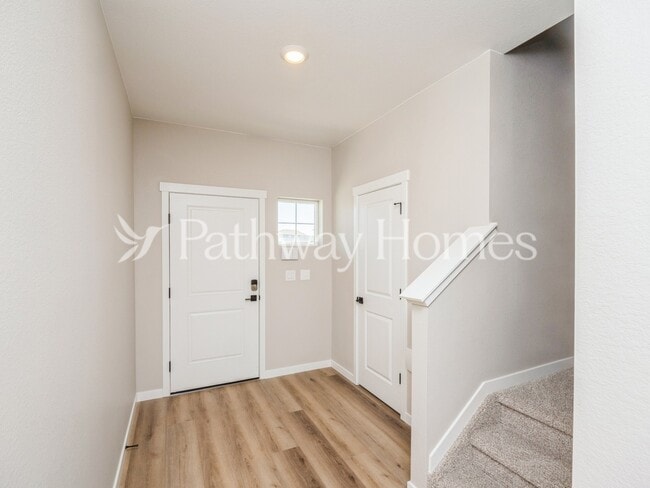 Building Photo - 9351 Yampa St
