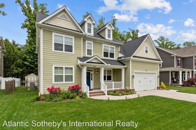 Foto del edificio - 6 br, 4.5 bath House - 2424 Big Cypress Court