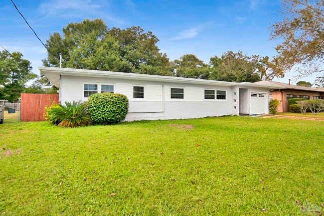 Building Photo - 51 Adkinson Dr