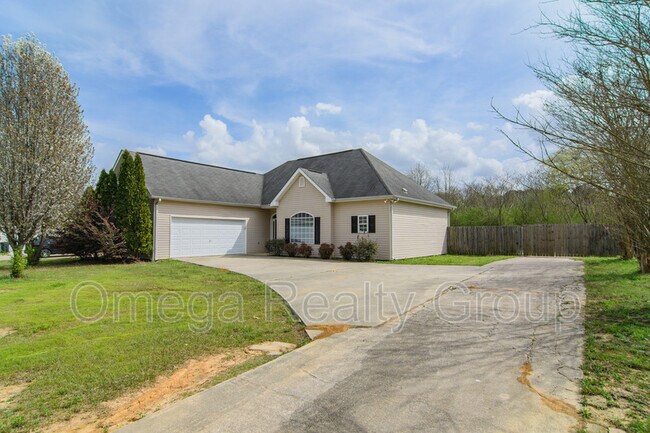 Building Photo - 6882 Warrior River Rd