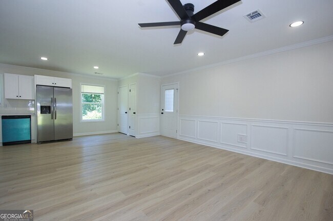 Building Photo - 10154 Allen Dr SW