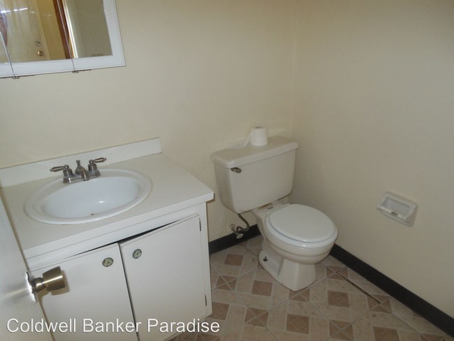 Building Photo - 2 br, 1.5 bath House - 1905 Georgia Avenue #3