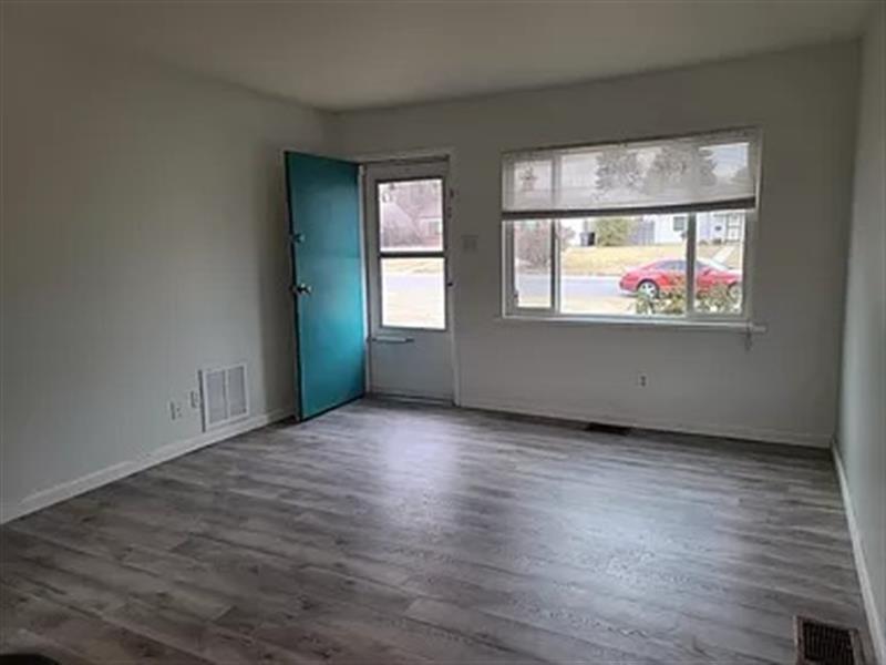 2876 S Glencoe St, Denver, CO 80222 House Rental in Denver, CO