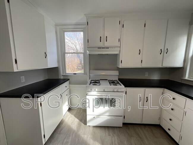 Foto del edificio - 21 S Washington St