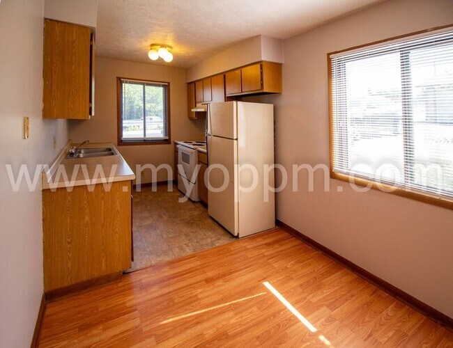 Building Photo - 1715 N 73rd St