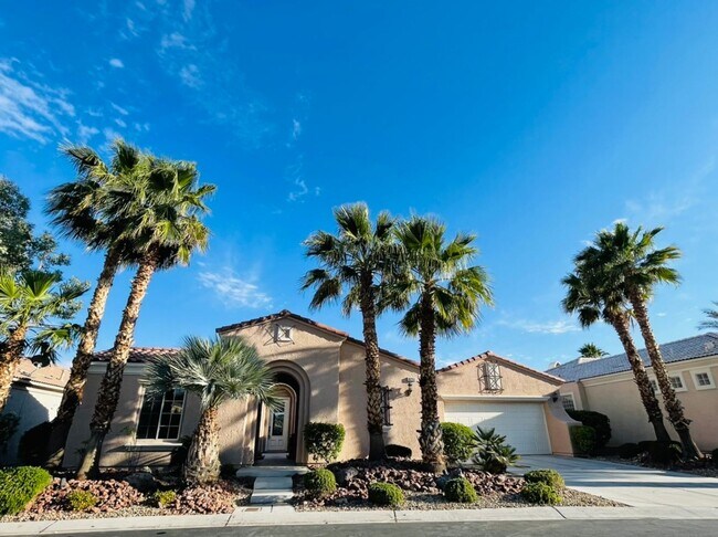 Foto del edificio - AMAZING SINGLE STORY HOME IN “AGE RESTRICT...