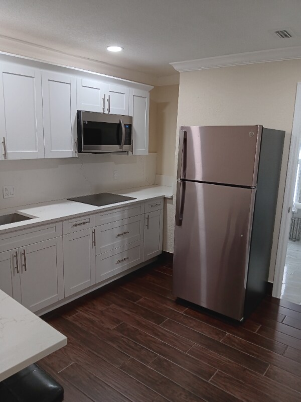 Foto del edificio - 1257 SE Airoso Blvd