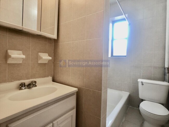 Foto del edificio - 305 Convent Ave
