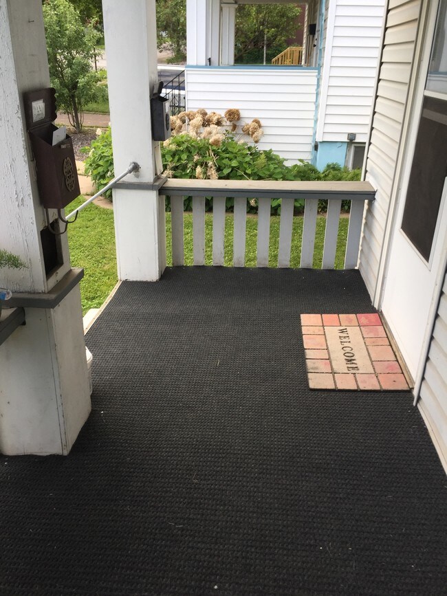 Front porch - 818 N 7th Ave E