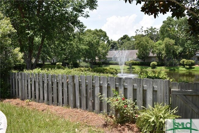 Building Photo - 40 Olde Towne Pl Dr