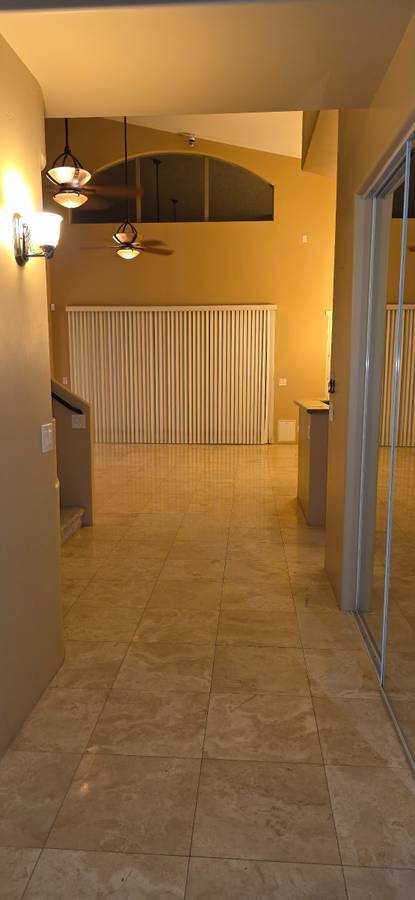 Foto del edificio - 13401 N 18th St