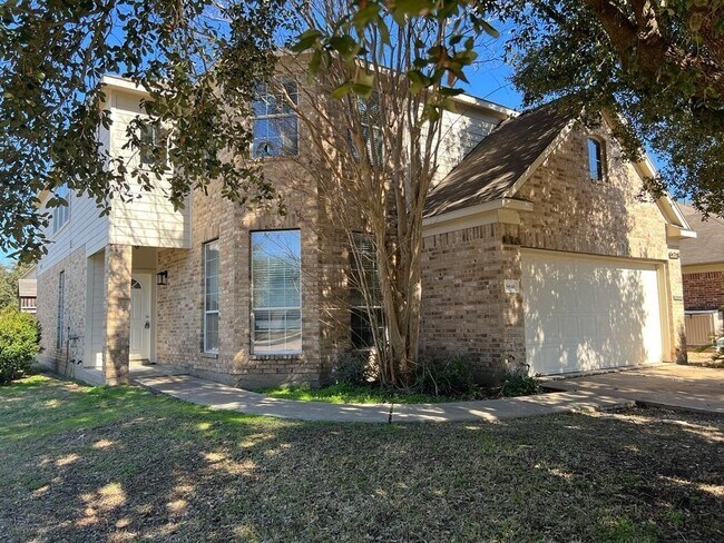 Foto del edificio - 18646 Flagstone Creek Rd