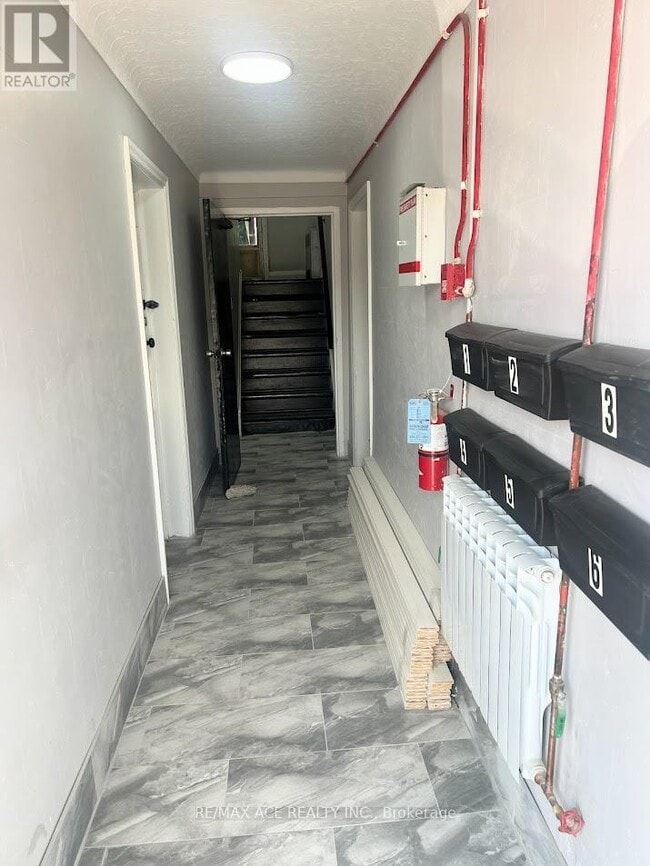 Photo du bâtiment - 21 Towpath Street