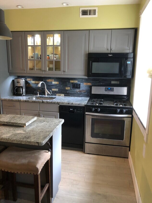 Kitchen - 1339 S Newkirk St