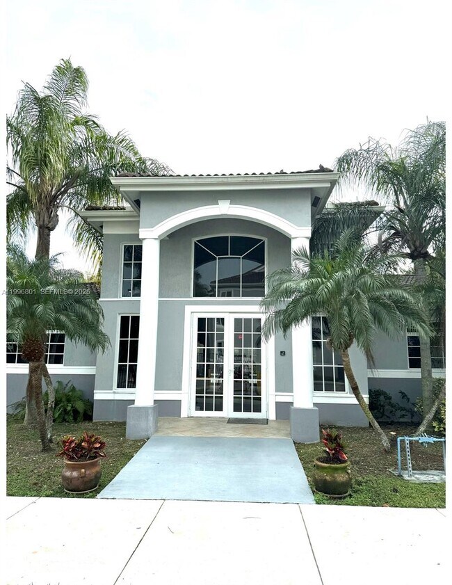 Foto del edificio - 15480 SW 284th St